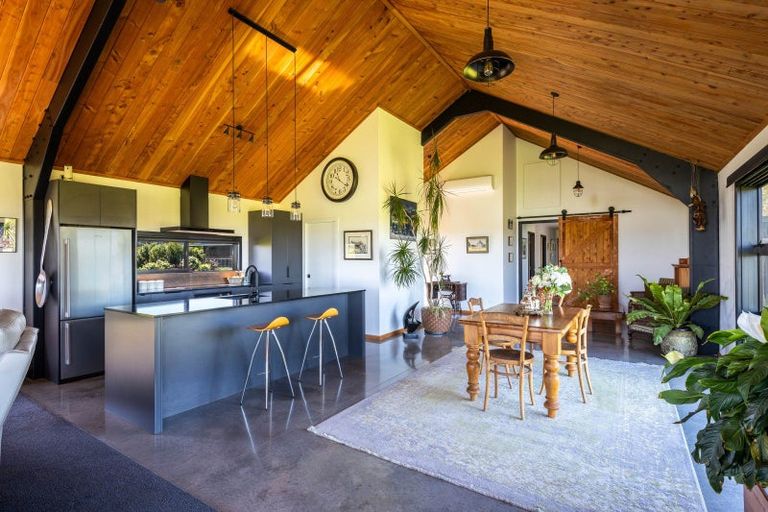 Photo of property in 31 Kaihihi Road, Okato, New Plymouth, 4381