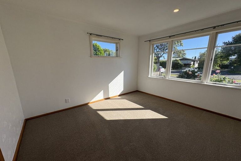Photo of property in 15 Wycliffe Street, Onekawa, Napier, 4110