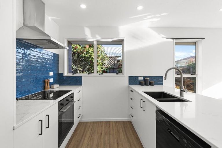 Photo of property in 3/8 Peverel Street, Riccarton, Christchurch, 8011