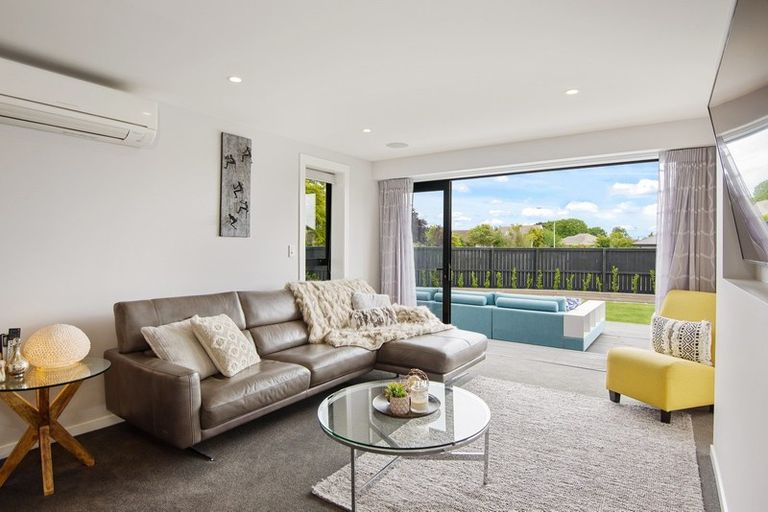 Photo of property in 10 Evesham Crescent, Spreydon, Christchurch, 8024