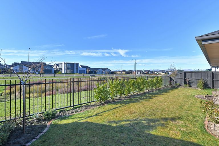 Photo of property in 10 Lambies Street, Marshland, Christchurch, 8083