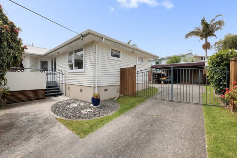 Photo of property in 322 Ngatai Road, Bellevue, Tauranga, 3110