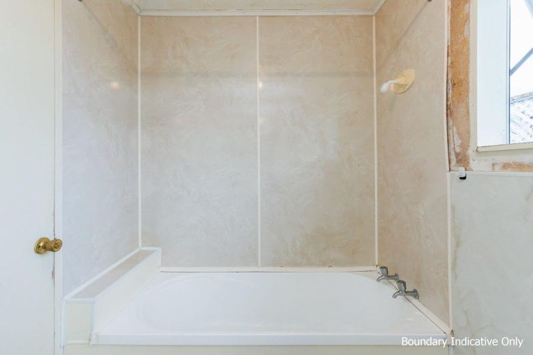 Photo of property in 27 Stirling Street, Levin, 5510