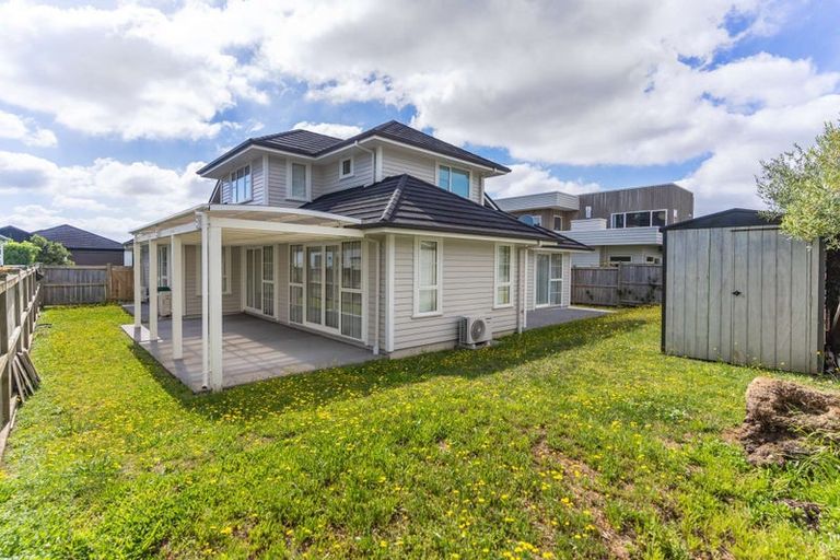 Photo of property in 71 Milano Boulevard, Karaka, Papakura, 2113