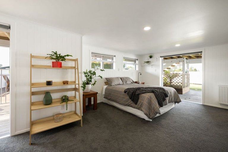 Photo of property in 1 Morrow Avenue, St Andrews, Hamilton, 3200