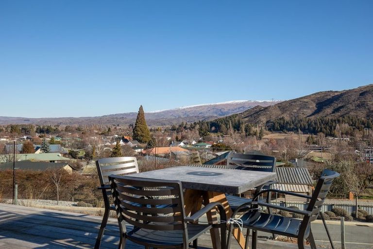 Photo of property in 26 Naylor Street, Clyde, 9330