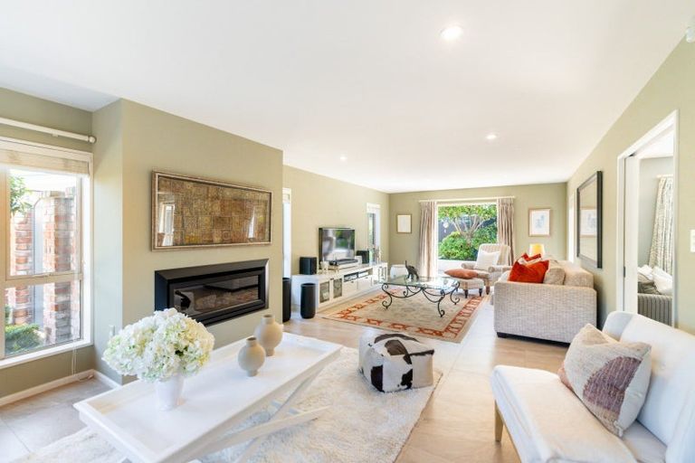 Photo of property in 16a Hadlow Place, Burnside, Christchurch, 8041