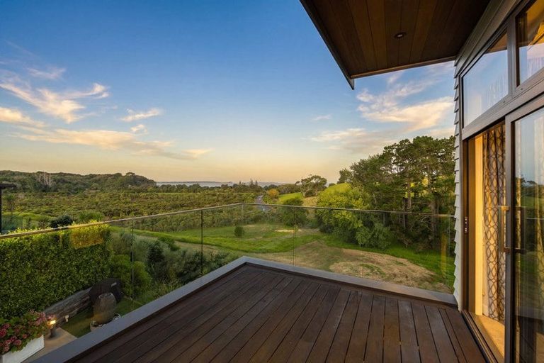 Photo of property in 41 Bounty Road, Long Bay, Auckland, 0630