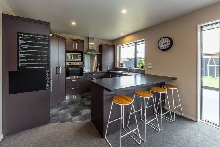 Photo of property in 11 Cressida Close, Rolleston, 7614