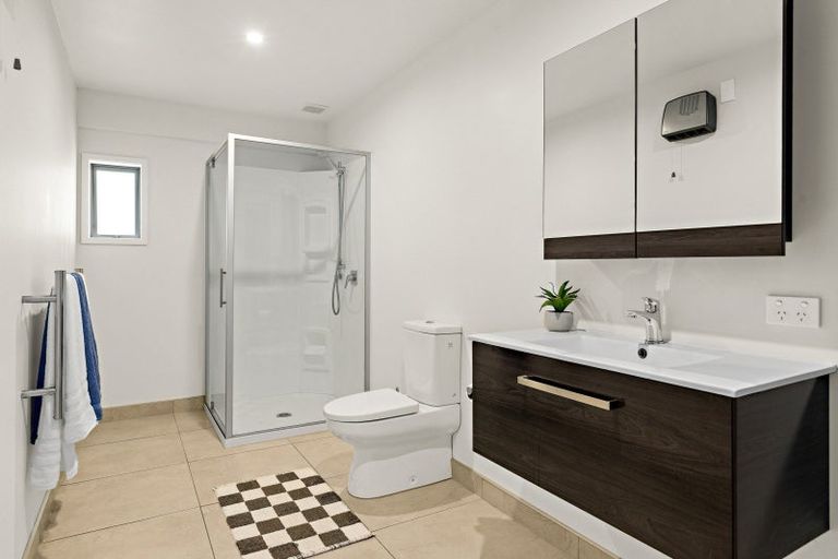 Photo of property in 82 Kowhai Road, Campbells Bay, Auckland, 0630