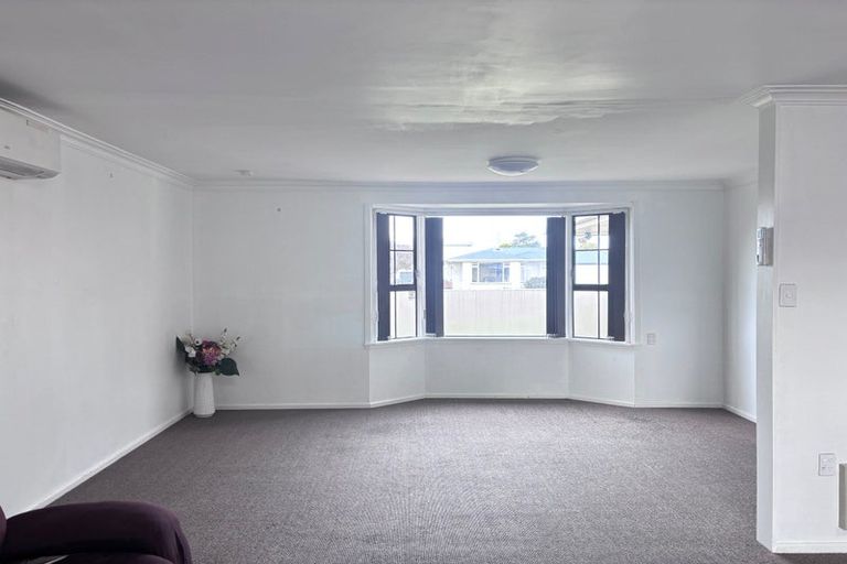 Photo of property in 42 Alamein Crescent, Onekawa, Napier, 4110