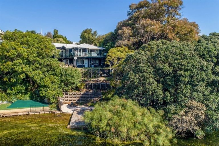 Photo of property in 2 Manurere Avenue, Takapuna, Auckland, 0622