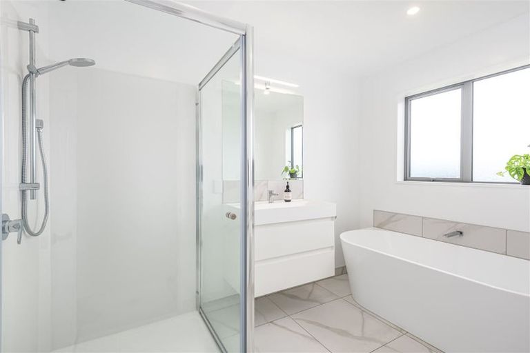 Photo of property in 11 Merino Crescent, Amberley, 7410