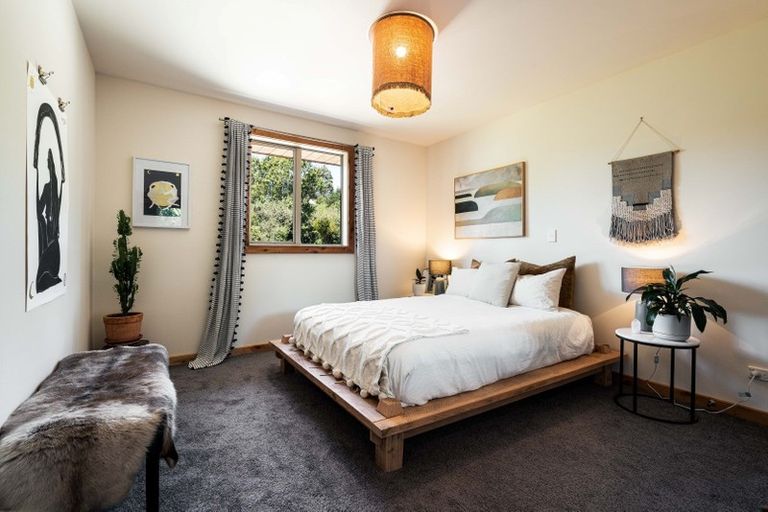 Photo of property in 6a Hereweka Street, Portobello, Dunedin, 9014