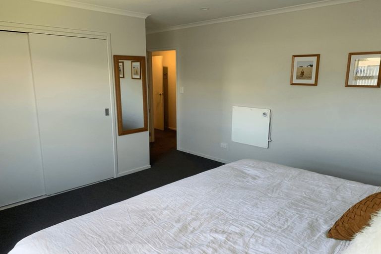 Photo of property in 328b Carrington Street, Vogeltown, New Plymouth, 4310