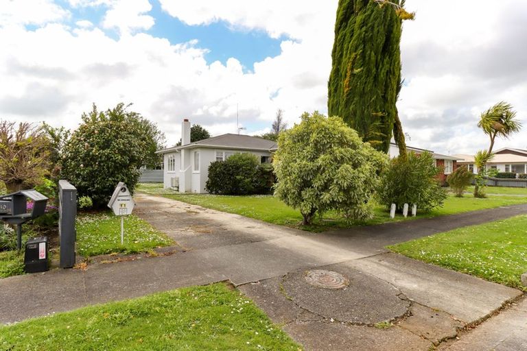Photo of property in 11 Anglesey Place, Awapuni, Palmerston North, 4412