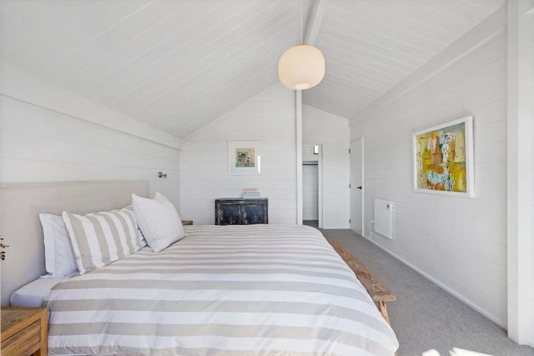 Photo of property in 28 Tokomaru Drive, Havelock North, 4130