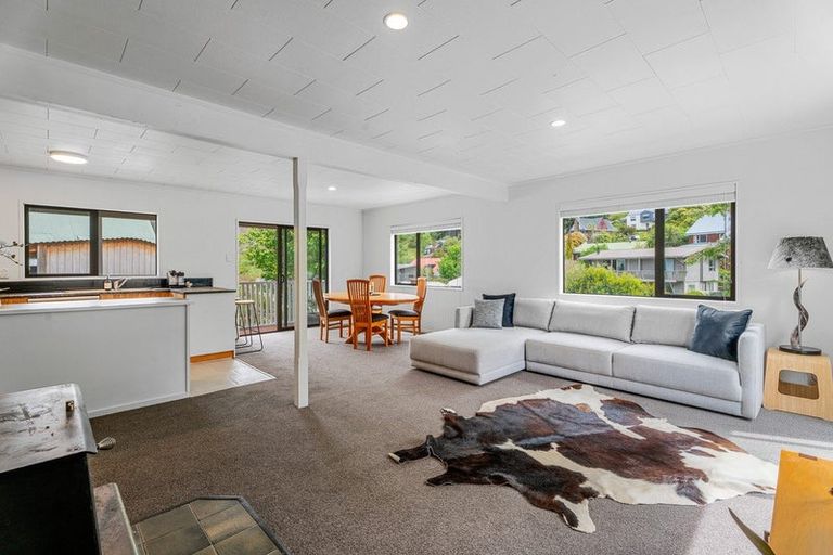 Photo of property in 15a Williams Street, Sunshine Bay, Queenstown, 9300