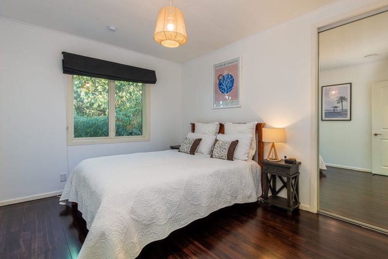 Photo of property in 2/93 Kowhai Road, Mairangi Bay, Auckland, 0630