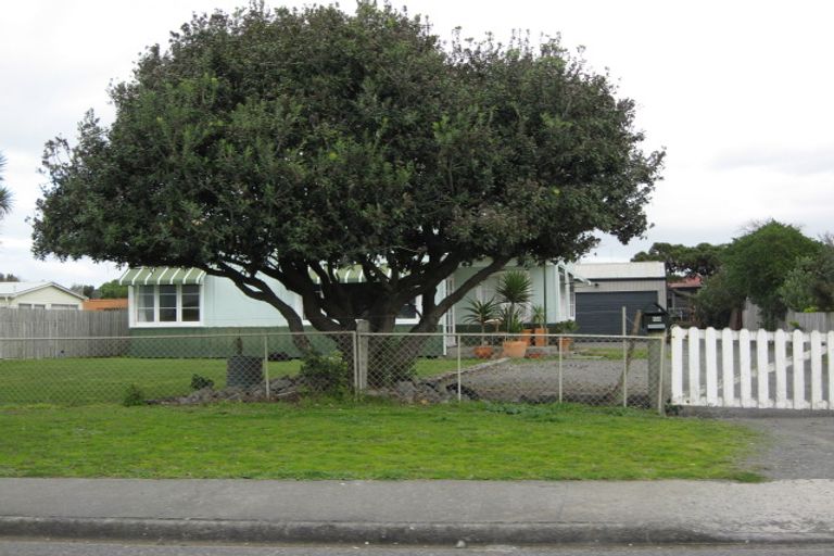 Photo of property in 138 Beach Road, Haumoana, 4102