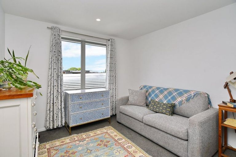 Photo of property in 27 Westpark Boulevard, Rangiora, 7400