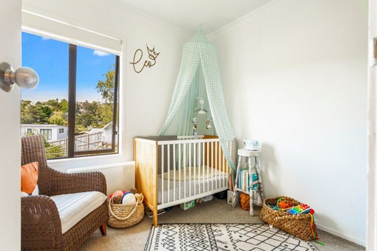 Photo of property in 82 Glenvar Road, Torbay, Auckland, 0630