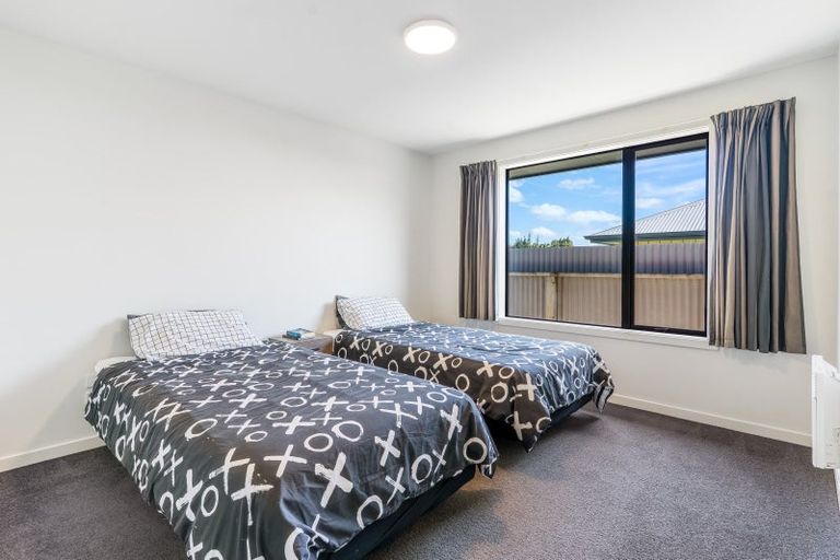 Photo of property in 32 Welsh Road, Winton, 9720