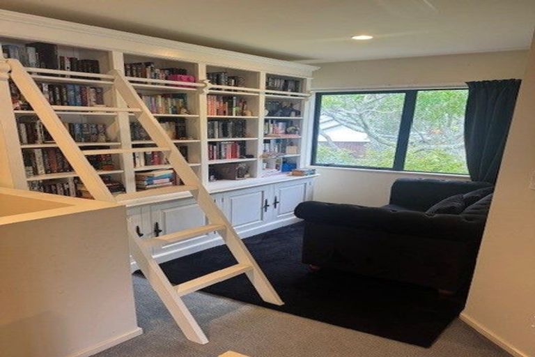 Photo of property in 20 Langana Avenue, Browns Bay, Auckland, 0630