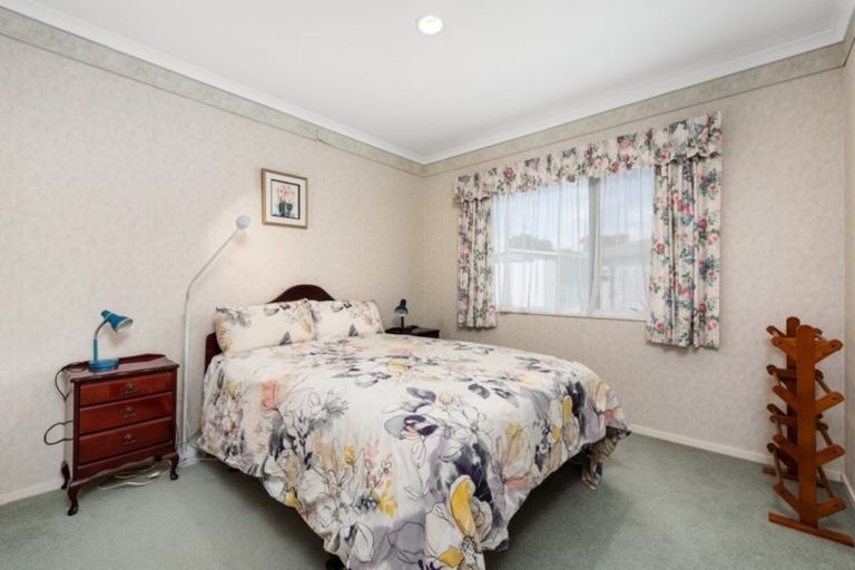 Photo of property in 4 Sequoia Grove, Mount Maunganui, 3116