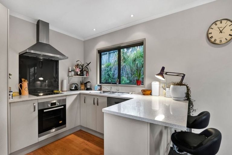 Photo of property in 22b Havelock Place, Blagdon, New Plymouth, 4310