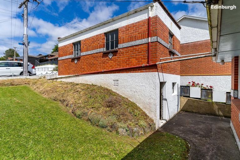 Photo of property in 11 Cooper Street, Mornington, Dunedin, 9011