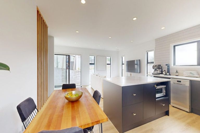 Photo of property in 8 Atlanta Grove, Brooklyn, Wellington, 6021