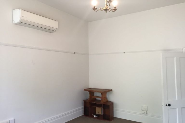 Photo of property in 38a Hereford Street, West End, Palmerston North, 4410
