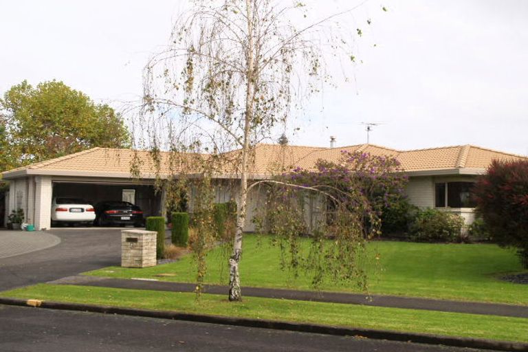 Photo of property in 3 Valnera Close, Northpark, Auckland, 2013