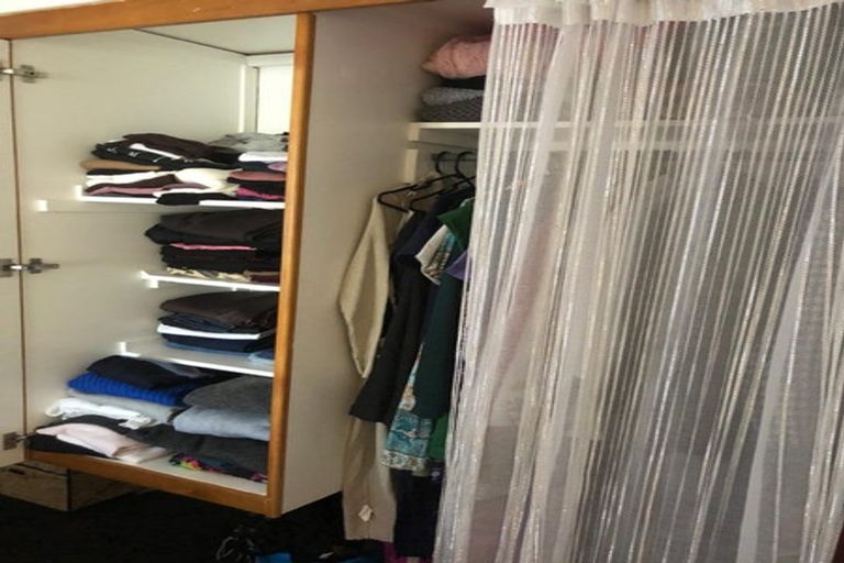 Photo of property in 113 Akaroa Drive, Maupuia, Wellington, 6022