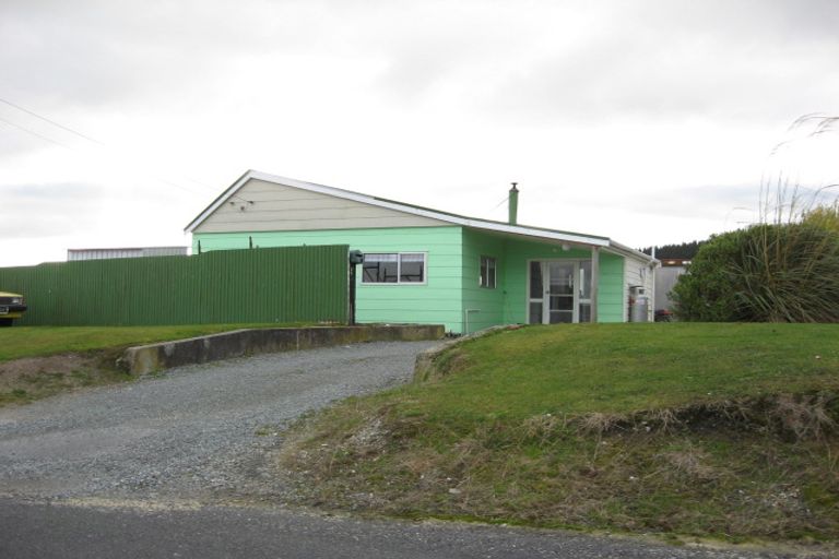 Photo of property in 23 Hurst Street, Kaitangata, 9210