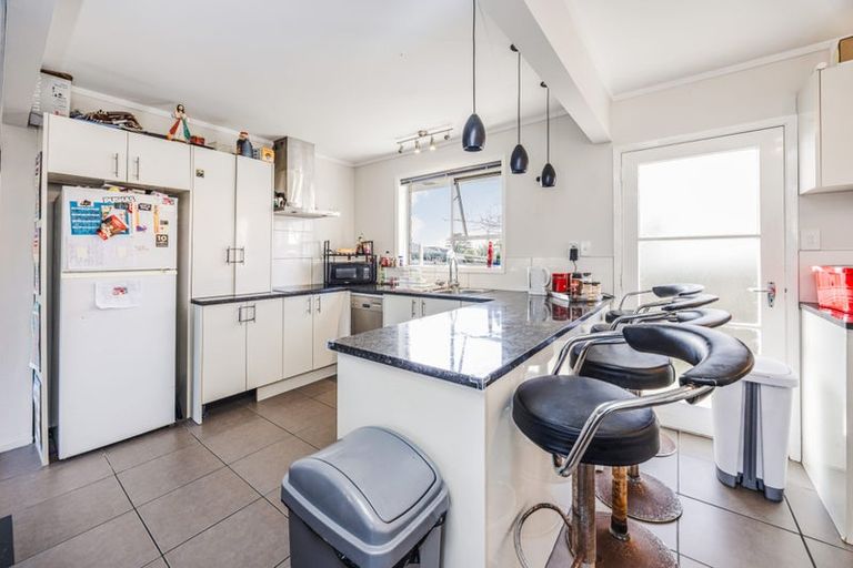 Photo of property in 3/10 Gordon Road, Papatoetoe, Auckland, 2025