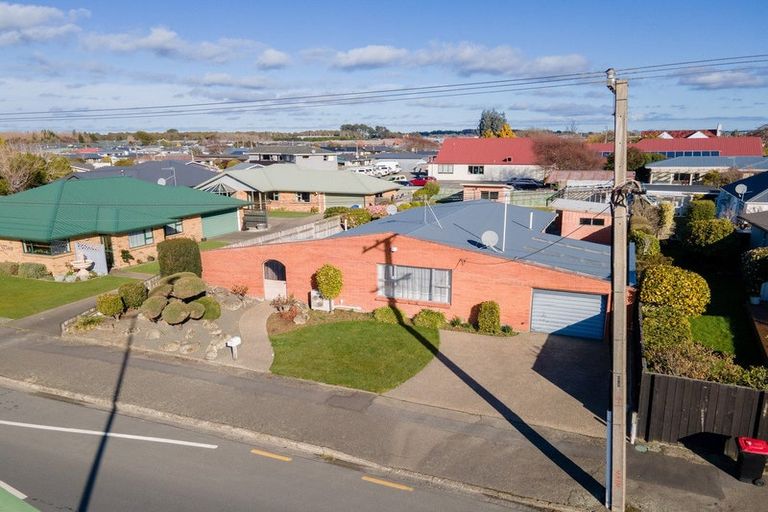 Photo of property in 11 Bainfield Road, Waikiwi, Invercargill, 9810