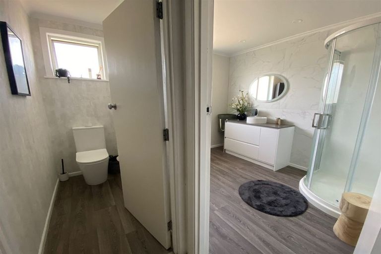 Photo of property in 17 Saint Andrew Place, Balclutha, 9230