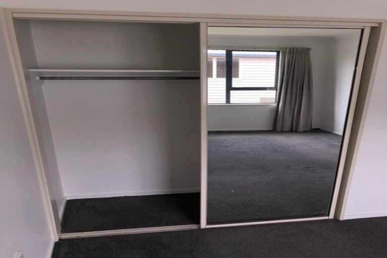 Photo of property in 21 Stedley Place, Heathcote Valley, Christchurch, 8022