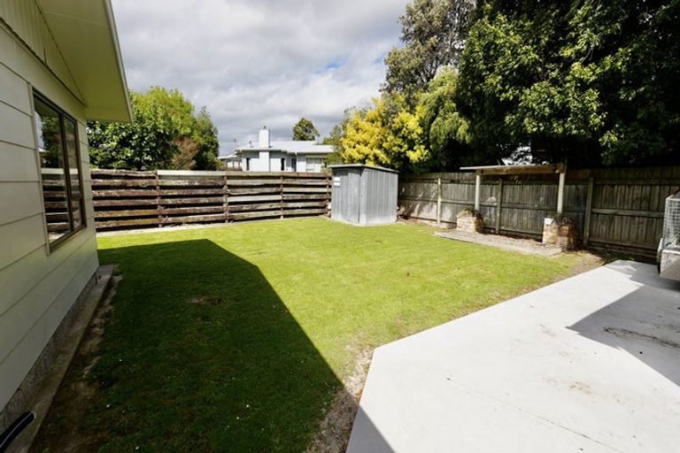Photo of property in 62 Acacia Street, Kelvin Grove, Palmerston North, 4414