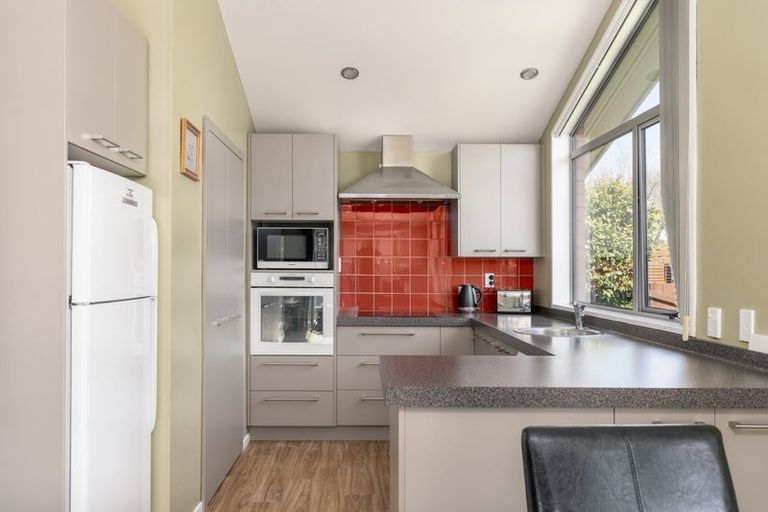 Photo of property in 61 Karnak Crescent, Russley, Christchurch, 8042