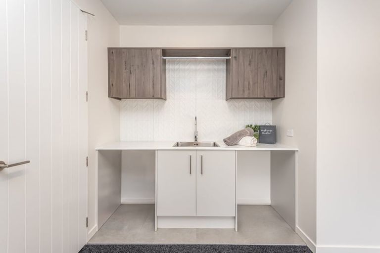 Photo of property in 35 Cork Street, Halswell, Christchurch, 8025