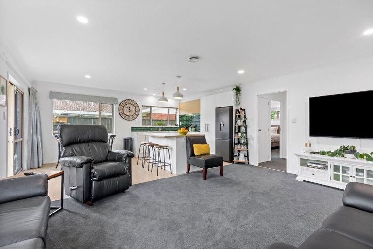 Photo of property in 15 Pembroke Drive, Bethlehem, Tauranga, 3110