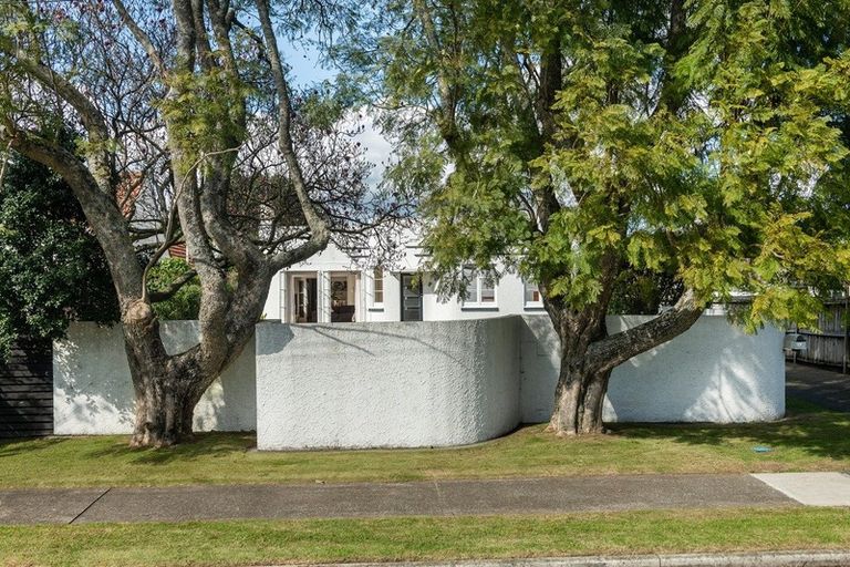 Photo of property in 12a Alexander Street, Tauranga South, Tauranga, 3112