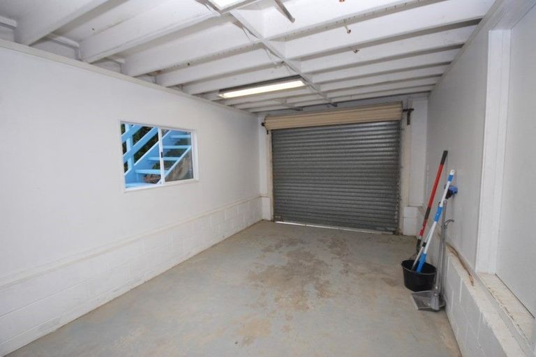 Photo of property in 2/28 Noeleen Street, Glenfield, Auckland, 0629