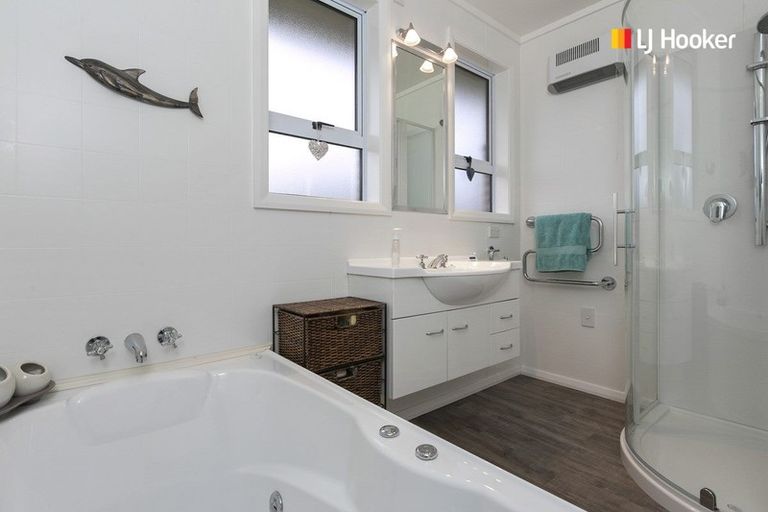 Photo of property in 36 Oakland Street, Andersons Bay, Dunedin, 9013