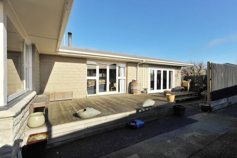 Photo of property in 12 Glenrowan Avenue, Avondale, Christchurch, 8061