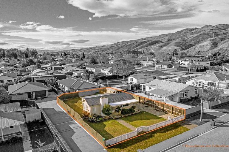 Photo of property in 31 Donegal Street, Cromwell, 9310