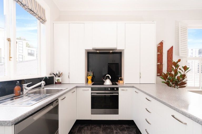 Photo of property in 30 Buller Street, Te Aro, Wellington, 6011